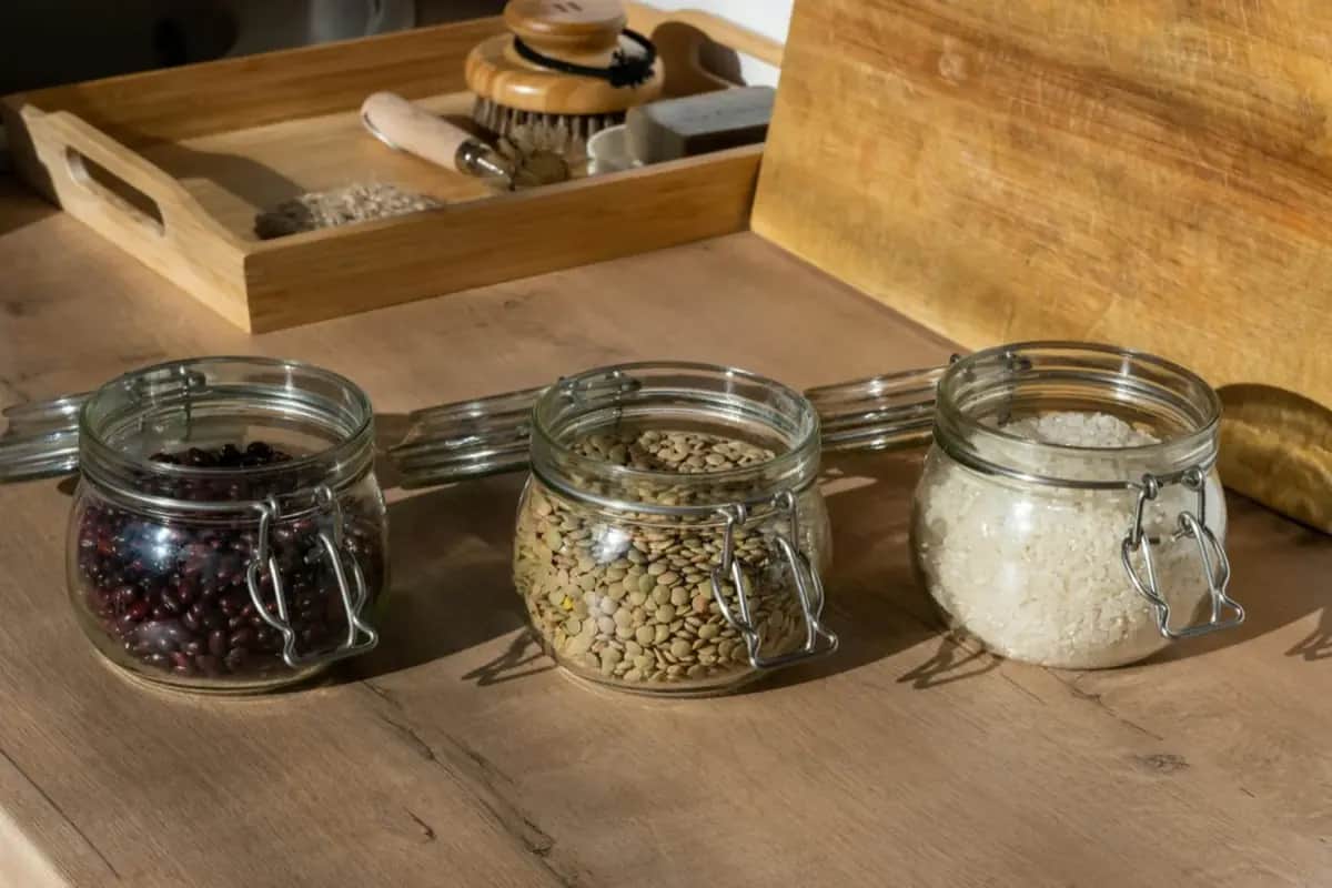 Emergency Food Storage Checklist: What Every Household Needs (PDF)