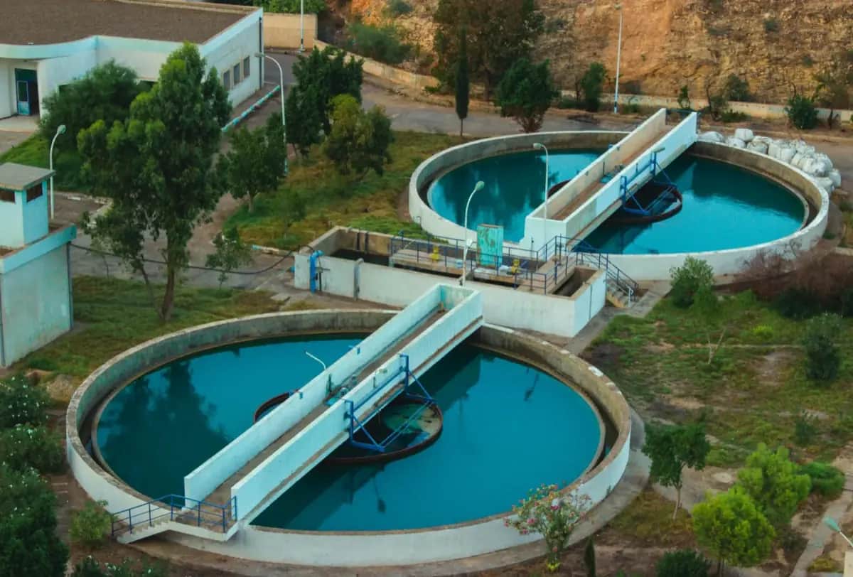Calculate Water Storage for Your Household: The Complete Guide