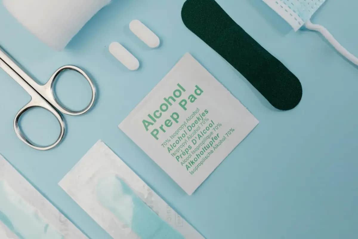 Home Medicine Cabinet for Families with Children: What Parents Must Know