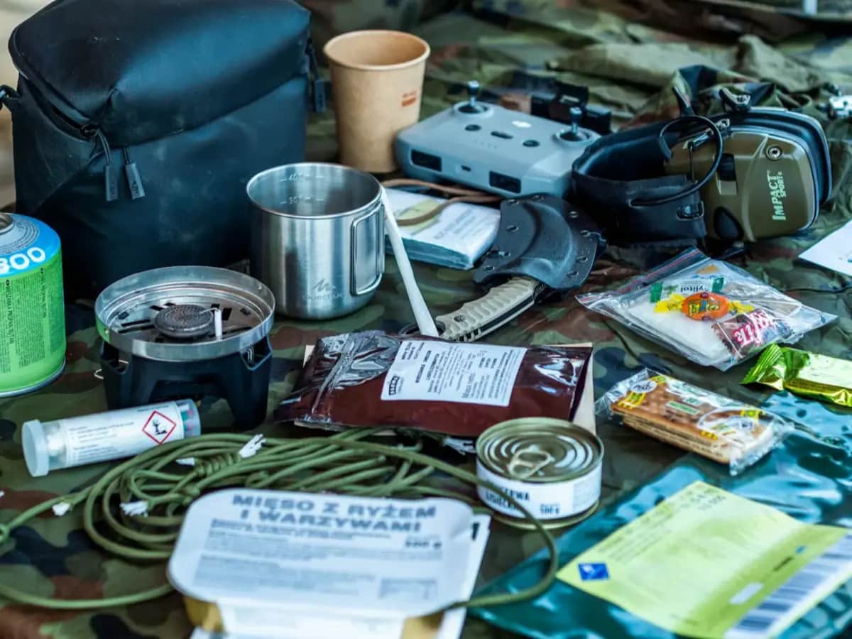 10 Expert Tips for the Perfect Bug-Out Bag: What Professionals Do Differently